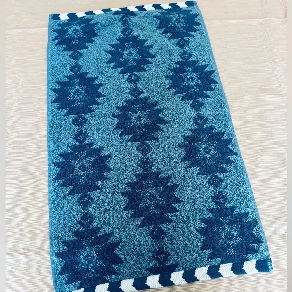 Wrangler Clayton Blue Western Southwest Aztec Tribal Hand Towel